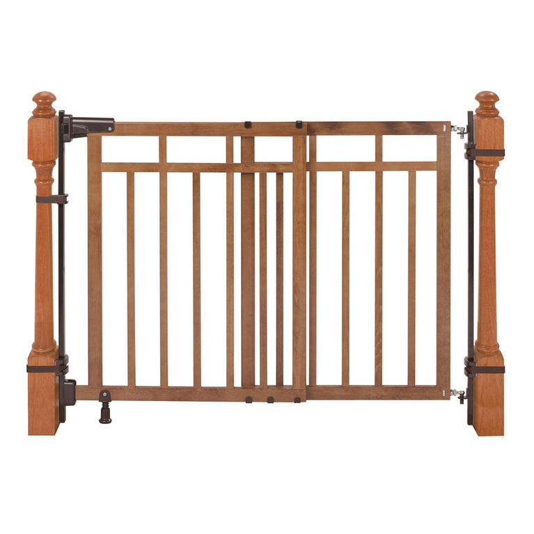 Summer Infant Banister & Stair Gate  with Dual Installation Kit