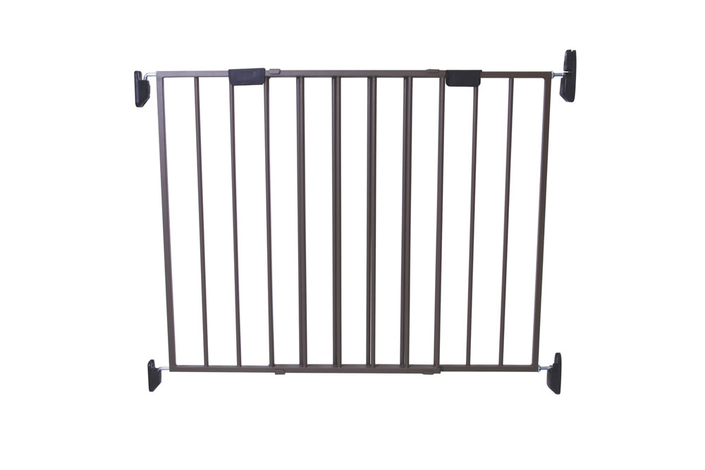 safety first wide and sturdy gate